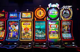 Film Slot Machine Spin to Win