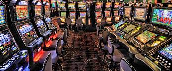 Top Slot Machine Manufacturers in the Gaming Industry