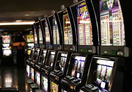 Discover the Thrills of Slot Machines: A Comprehensive Guide to Online and Offline Gameplay