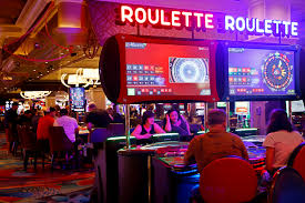 A Beginner's Guide to Slot Machines in Luxury Casinos